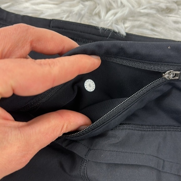 Lululemon Run Times Short II *4" Black - Picture 6 of 6